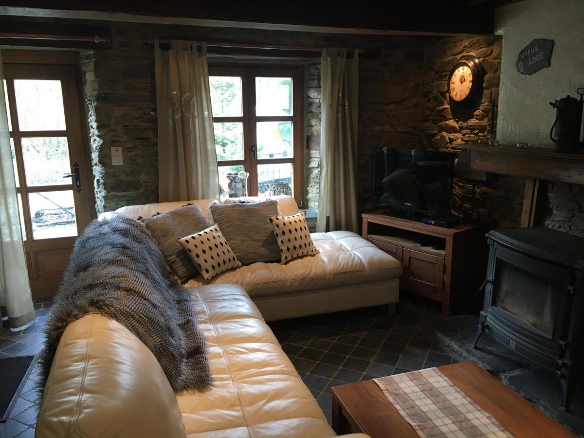 Vieux Logis een prachtige Ardeense vakantiewoning Vresse-sur-Semois Buitenkant foto